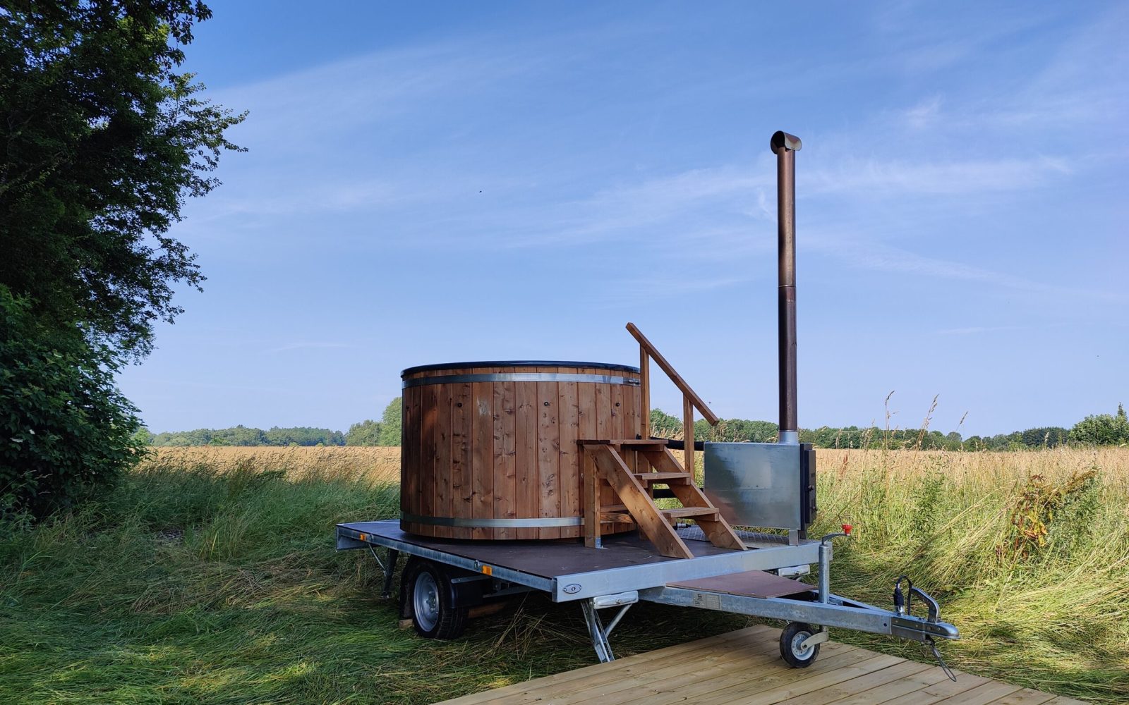 Vildmarksbad hos Under Canvas Bornholm